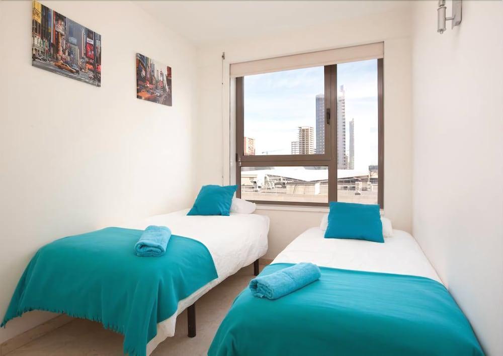 Akira Flats Diagonal Mar Apartment *